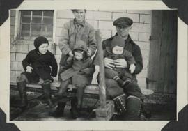 Taylor Burns with baby,George Burns, girl and unknown gentleman