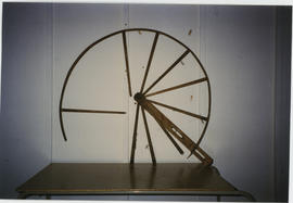 Pendulum Spinning Wheel