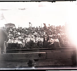 Smaller group, Oct. 15/01 [view of crowd on dock seen from river]