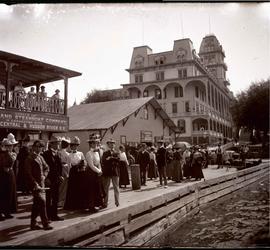 Alex Bay (Clayton) [crowd at town dock]