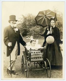 Florence Kaiser in top hat