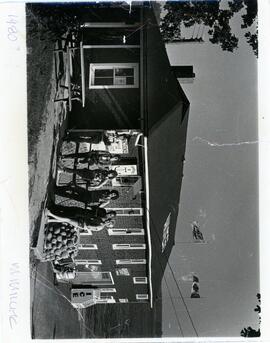 image 01