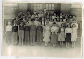 Class photo Mallorytown High School circa 1940